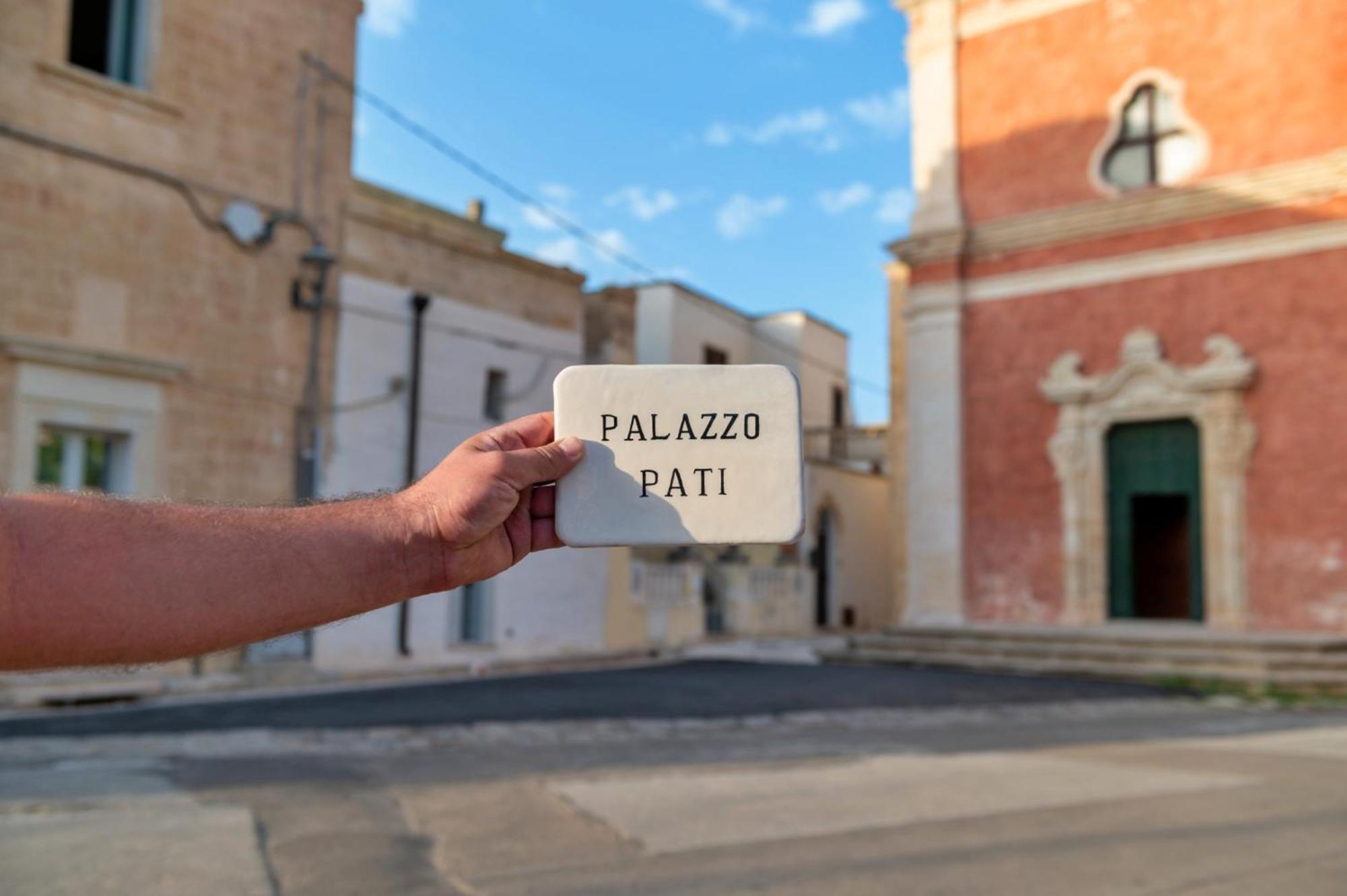 Отель Palazzo Pati Tiggiano Экстерьер фото
